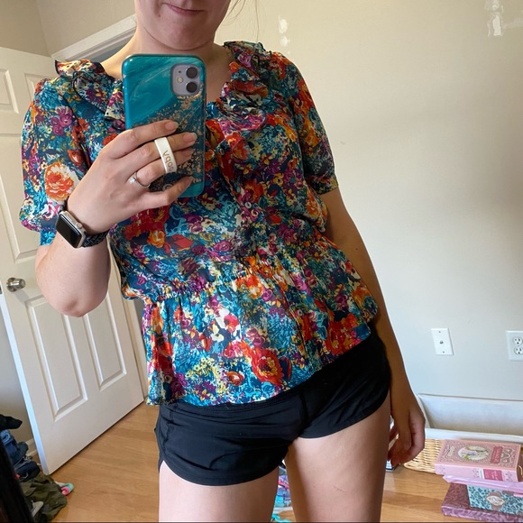 Floral top - Picture 7 of 9